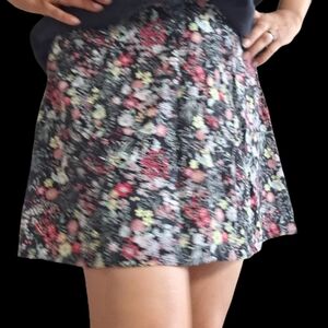 Reitmans skirt flowers size 4